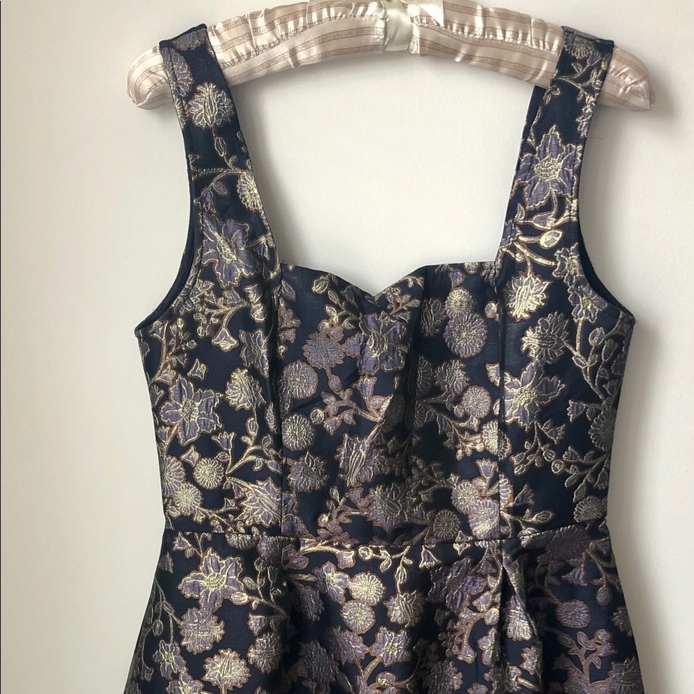 Elegant Navy & Gold Jacquard Midi Dress (M)